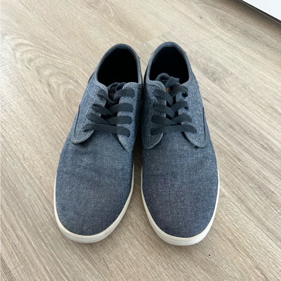 Steve Madden Men's Fenta Fashion Lace-Up Sneakers,Size 9 - Picture 1 of 3